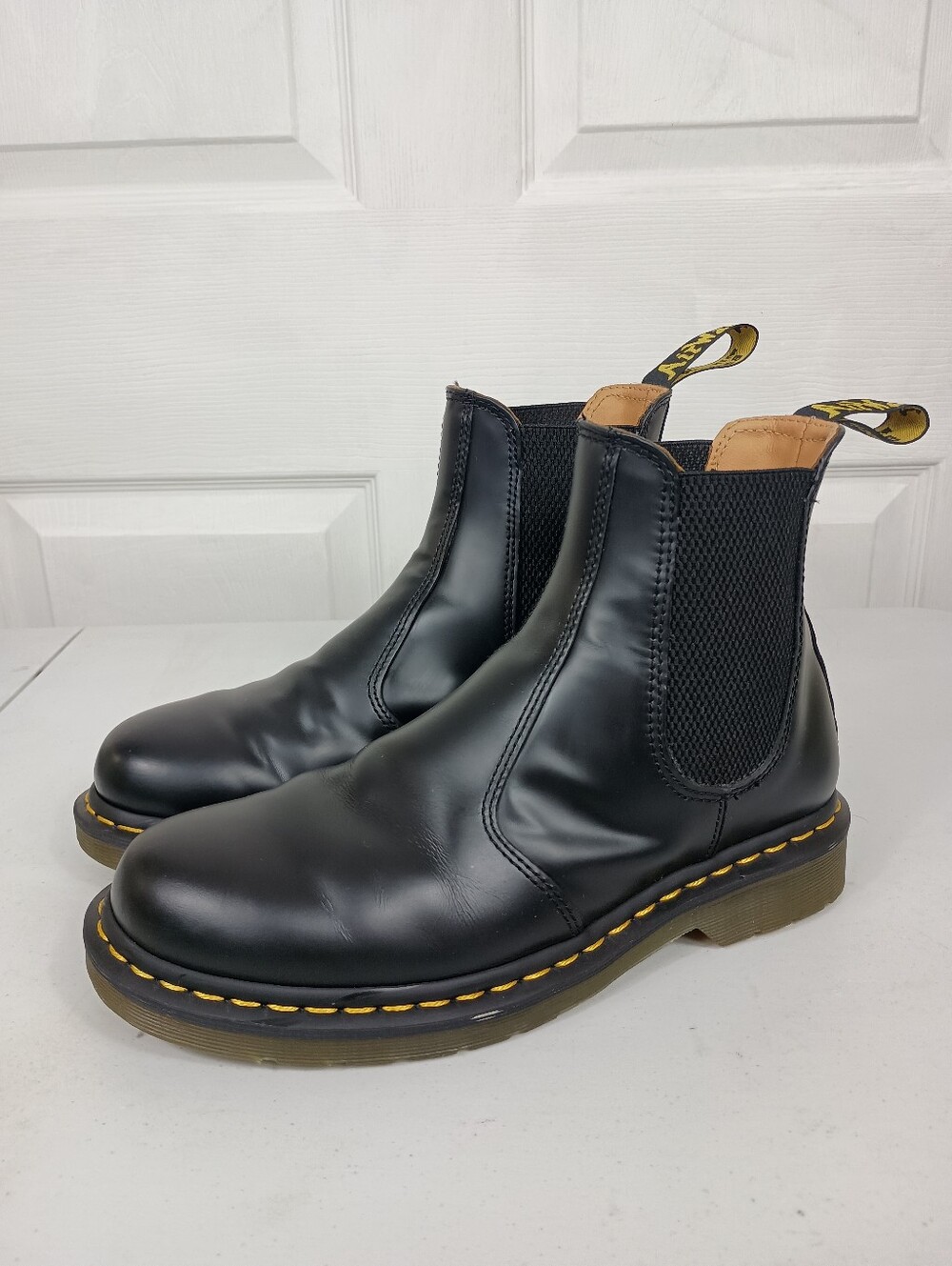 Dr Martens Chelsea Boots Womens 8 Black Leather Yellow Stitch Pull On 2976 - Picture 16 of 16